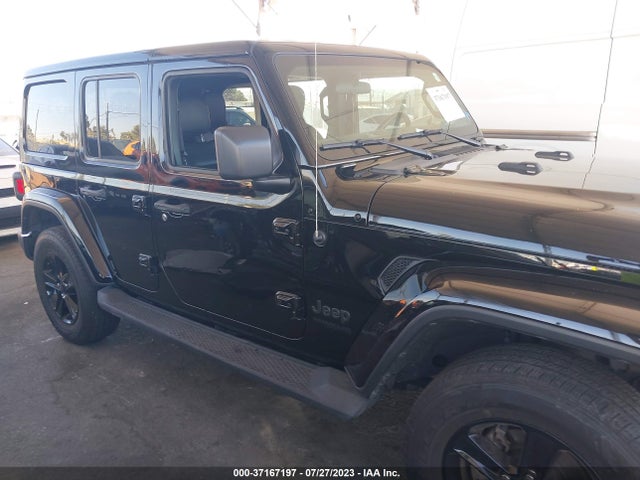 1C4HJXEG8LW262171 Jeep Wrangler Unlimited Sahara Altitude