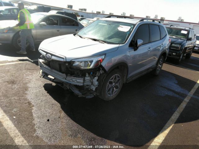 JF2SKAJCXLH595934 Subaru Forester Premium