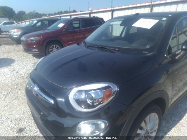 ZFBCFYDT1GP379982 Fiat 500x Lounge