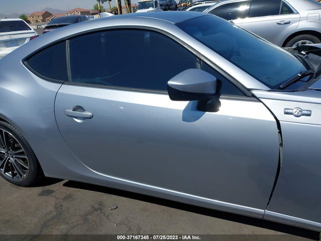 2016 Toyota GR 86, VIN: JF1ZNAA1XG8705315