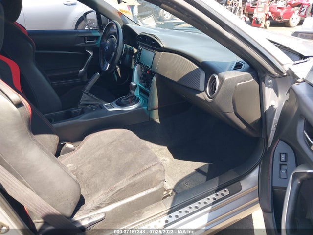 2016 Toyota GR 86, VIN: JF1ZNAA1XG8705315