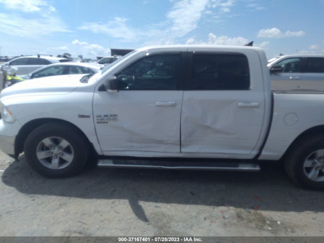 1C6RR6LT3KS549146 RAM 1500 Classic Slt