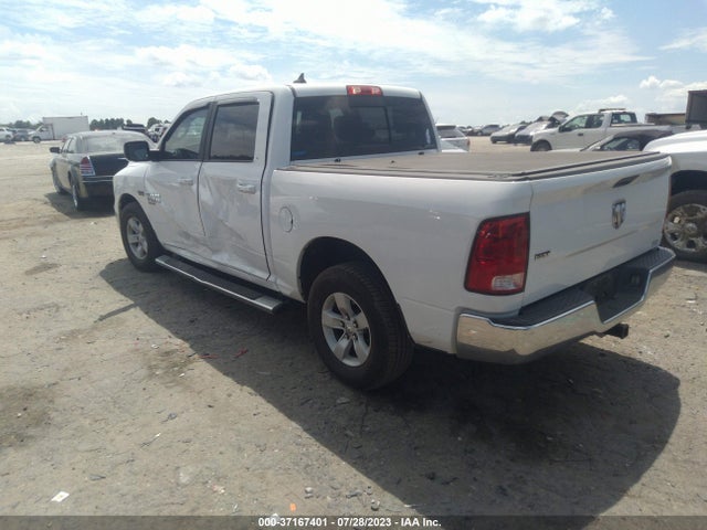 1C6RR6LT3KS549146 RAM 1500 Classic Slt
