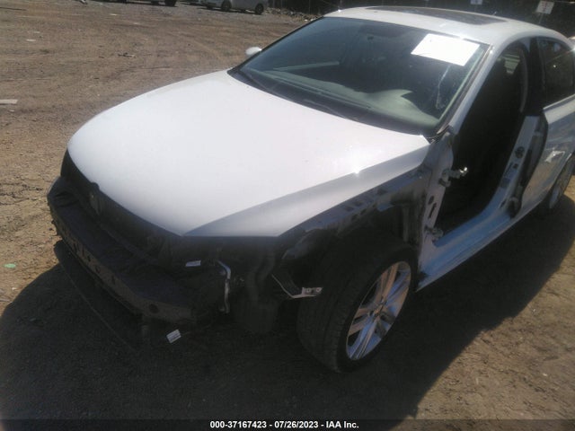 3VWLA7AJ7FM202282 Volkswagen Jetta Sedan 2.0l Tdi Sel
