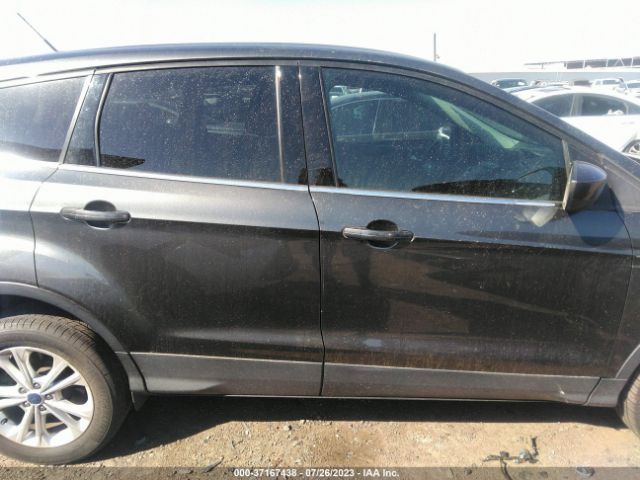 1FMCU0GD2HUD42513 Ford ESCAPE SE