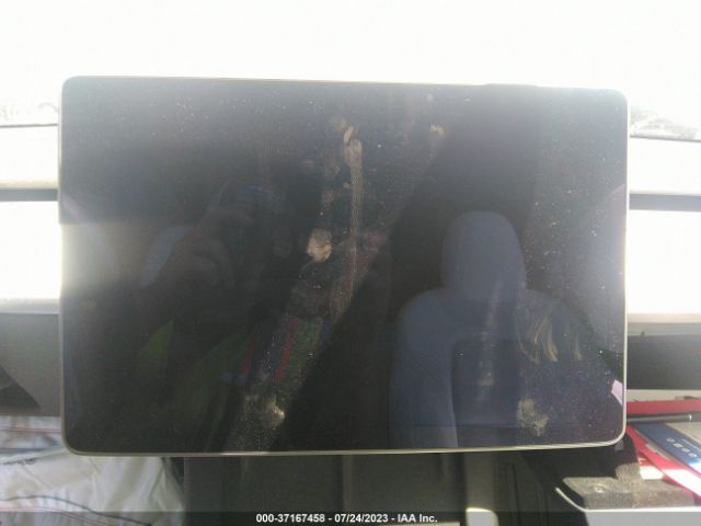 7SAYGDEE4NF354755 Tesla Model Y Long Range