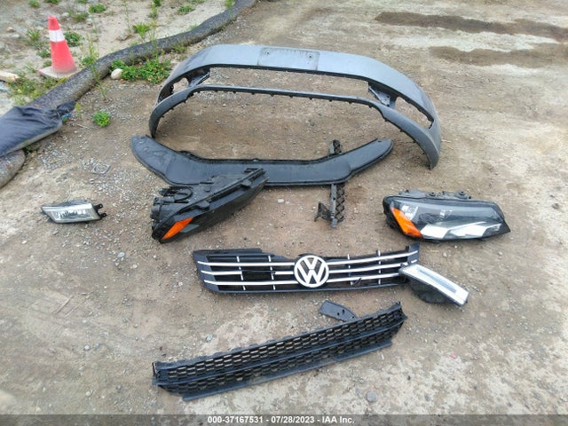 1VWCV7A38FC021876 Volkswagen Passat 2.0l Tdi Sel Premium