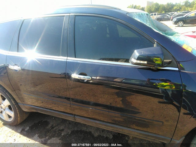Chevrolet Traverse Lt 2017 1GNKRGKDXHJ229399 Image 14