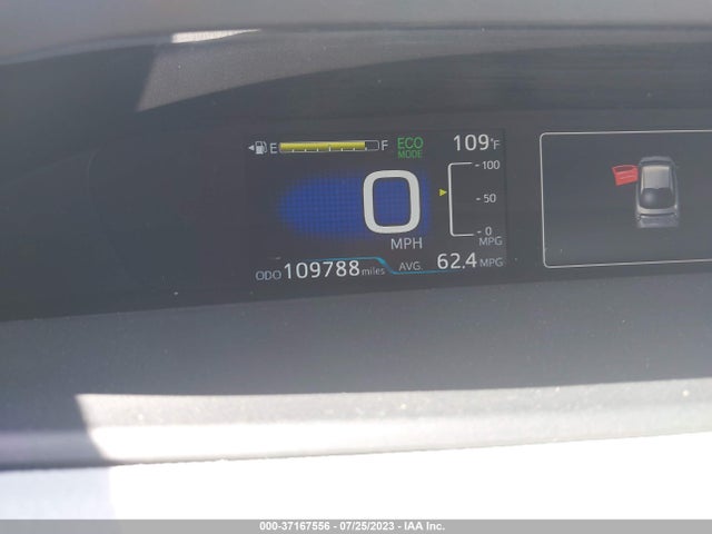 Toyota Prius Four 2016 JTDKARFU9G3009437 Image 14