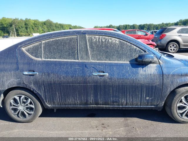 3N1CN7AP5EL814273 Nissan Versa 1.6 Sv