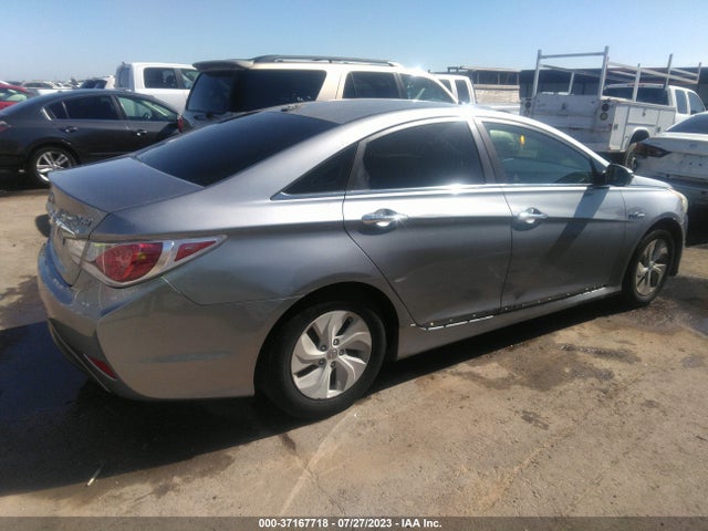 Hyundai SONATA HYBRID 2014 KMHEC4A44EA115316 Image 11