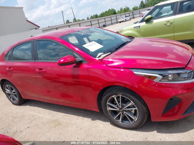 3KPF24AD7PE612856 KIA Forte Lxs