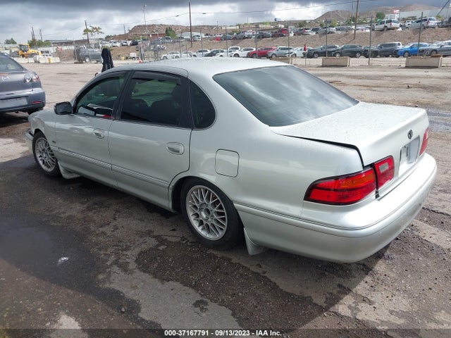 1999 TOYOTA AVALON XL/XLS VIN: 4T1BF18B9XU348672