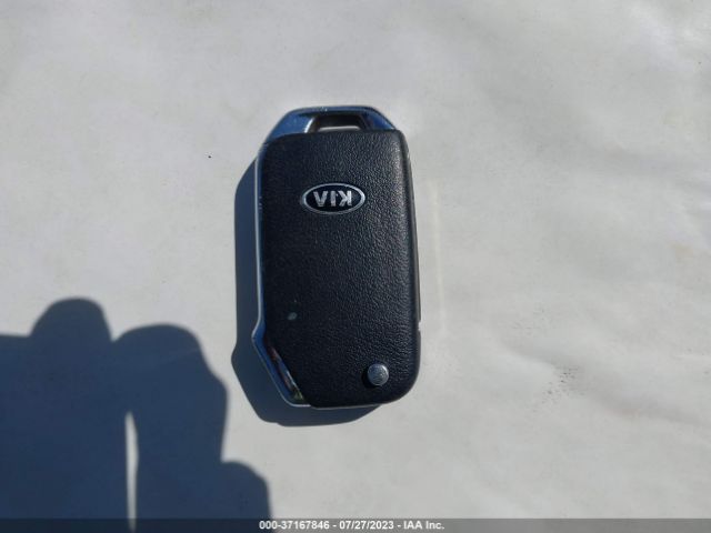 KNDJ23AU9M7780157 KIA SOUL LX