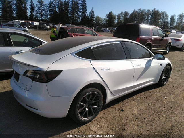 Tesla Model 3 Long Range 2020 5YJ3E1EB6LF800970 Image 4