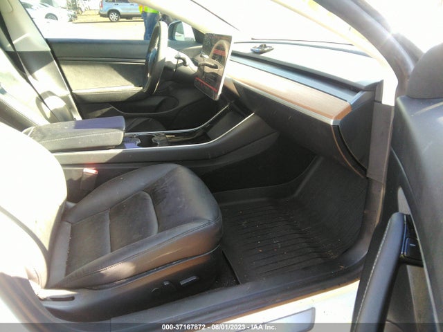 Tesla Model 3 Long Range 2020 5YJ3E1EB6LF800970 Image 5