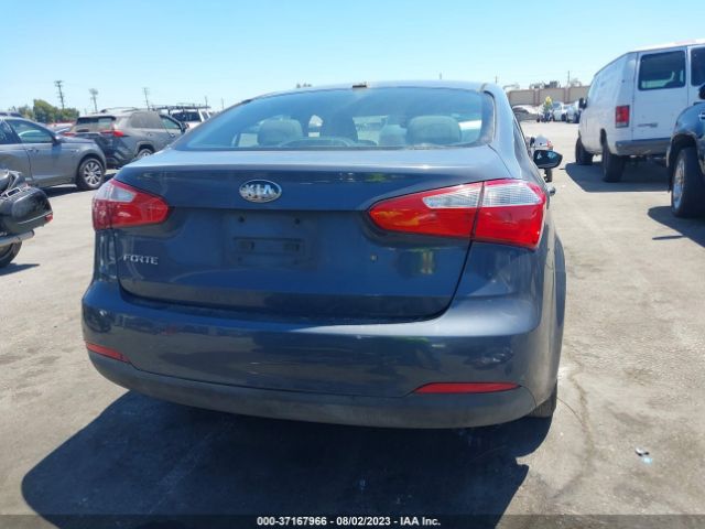 KNAFK4A64E5087875 KIA FORTE LX