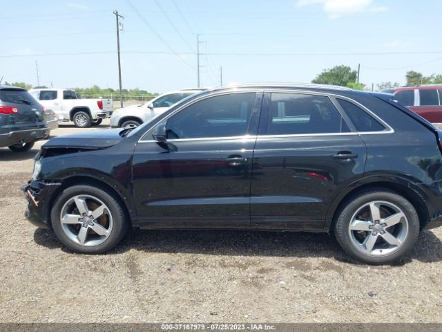 WA1EFCFS8FR003449 Audi Q3 2.0t Premium Plus