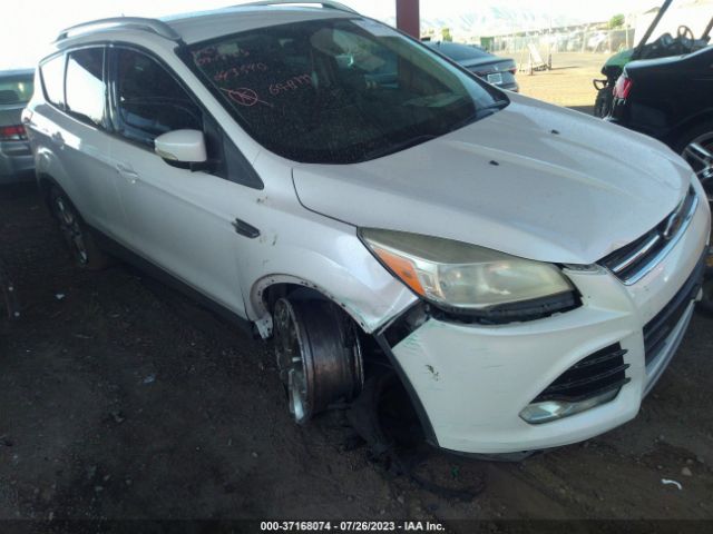 1FMCU0J98EUB49864 Ford Escape Titanium
