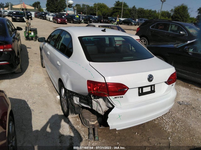 3VWD07AJ5EM432215 Volkswagen Jetta Sedan Se W/connectivity/sunroof