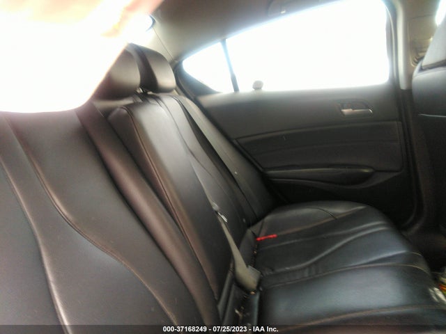 Acura ILX 2019 19UDE2F31KA011586 Image 8