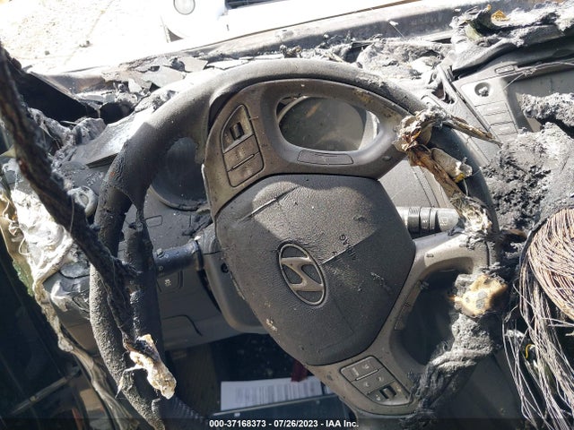 Hyundai Tucson Walking Dead Edition 2014 KM8JUCAG8EU941603 Image 7
