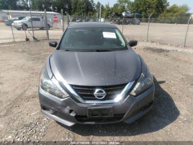 1N4AL3AP0HC211918 Nissan Altima 2.5 Sr