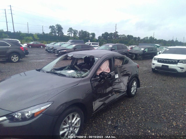 2017 MAZDA MAZDA3 4-DOOR SPORT VIN: 3MZBN1U70HM132897