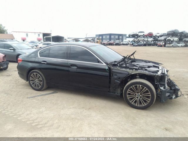 WBAJA9C58JB251574 BMW 5 Series 530e Iperformance