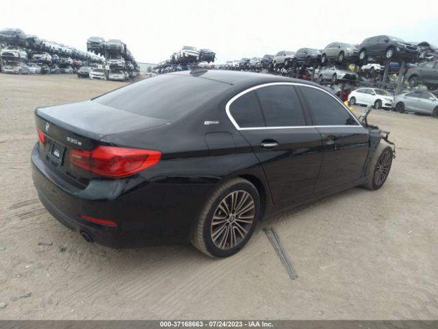 WBAJA9C58JB251574 BMW 5 Series 530e Iperformance