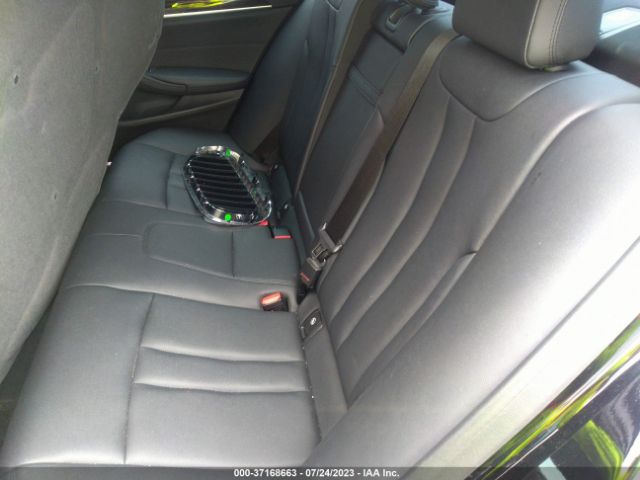 WBAJA9C58JB251574 BMW 5 Series 530e Iperformance