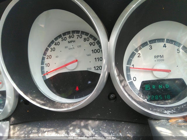 2010 DODGE GRAND CARAVAN HERO VIN: 2D4RN3D10AR438444