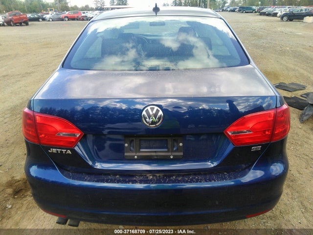 3VWB17AJ2EM333887 Volkswagen Jetta Sedan Se