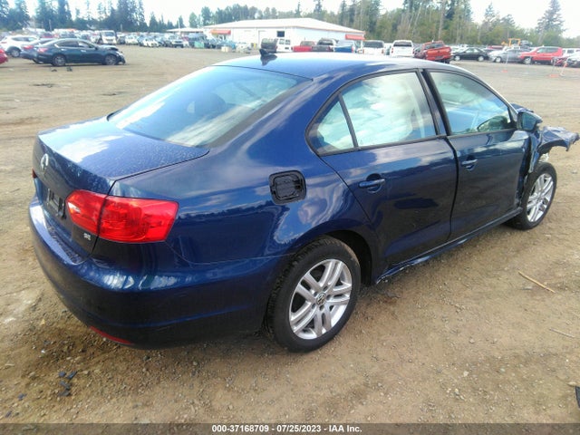 3VWB17AJ2EM333887 Volkswagen Jetta Sedan Se