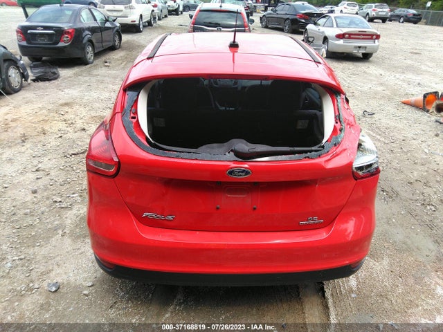 2016 FORD FOCUS SE VIN: 1FADP3K24GL378186
