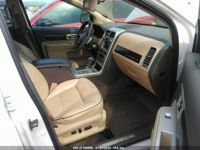 2010 LINCOLN MKX VIN: 2LMDJ8JC7ABJ21419