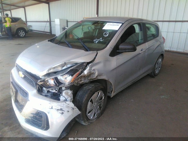 Chevrolet SPARK LS 2018 KL8CB6SA7JC447658 Image 2