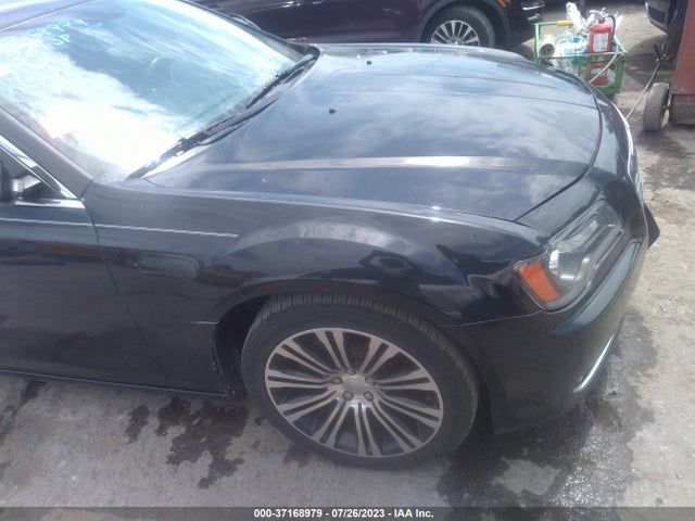 2013 CHRYSLER 300 300S VIN: 2C3CCABG1DH660929