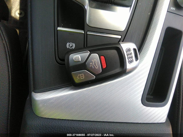 WAUDNCF57KA026127 Audi A5 Sportback Premium