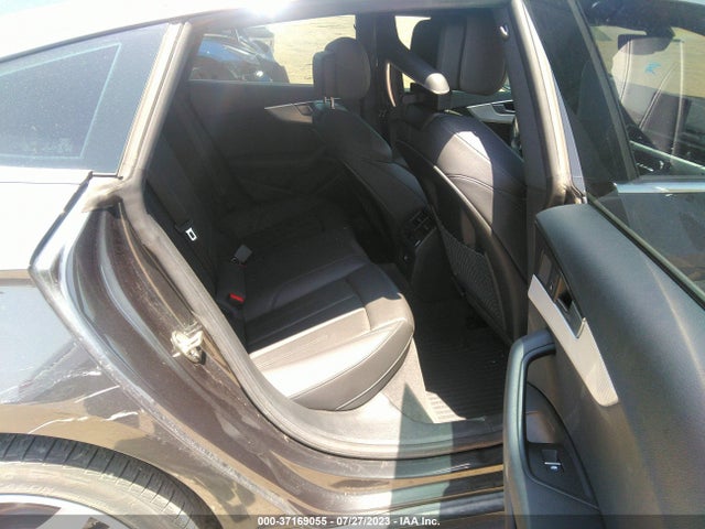 WAUDNCF57KA026127 Audi A5 Sportback Premium