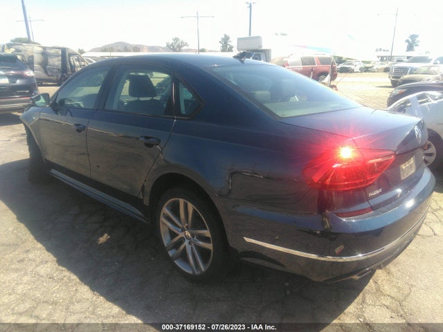 1VWAA7A31JC041625 Volkswagen Passat 2.0t S/r-line