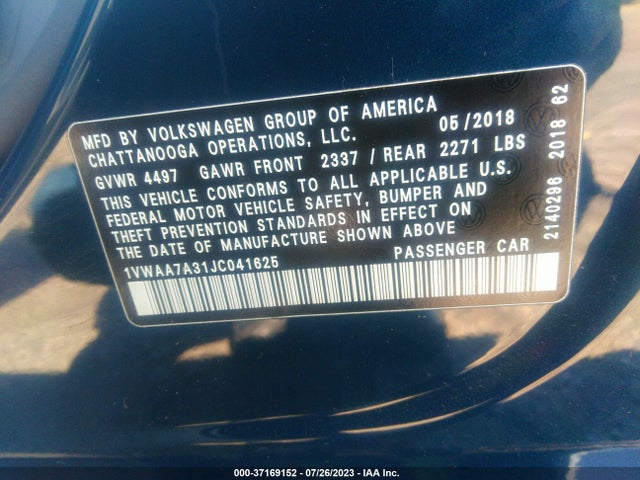 1VWAA7A31JC041625 Volkswagen Passat 2.0t S/r-line