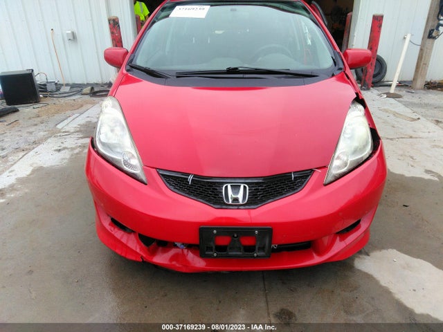 2011 HONDA FIT SPORT VIN: JHMGE8H69BC022344