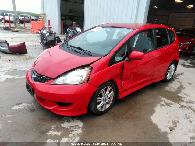 2011 HONDA FIT SPORT VIN: JHMGE8H69BC022344