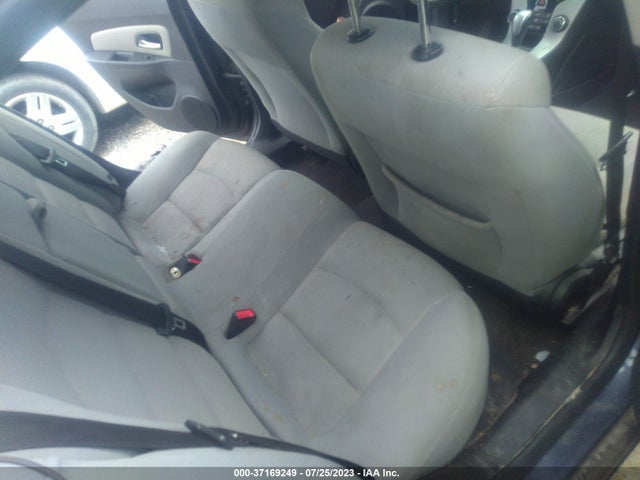 Chevrolet Cruze 1lt 2014 1G1PC5SB7E7343218 Image 8