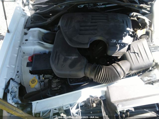2C3CDZAG0GH322083 Dodge Challenger Sxt Plus