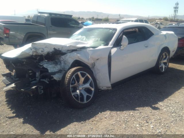 2C3CDZAG0GH322083 Dodge Challenger Sxt Plus
