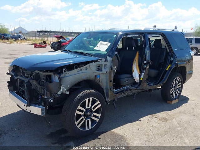 Toyota 4runner Limited 2023 JTEKU5JRXP6110726 Image 2