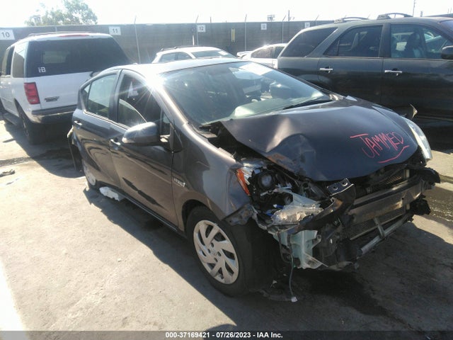 Toyota Prius C One/two/three/four 2015 JTDKDTB32F1102229 Image 6