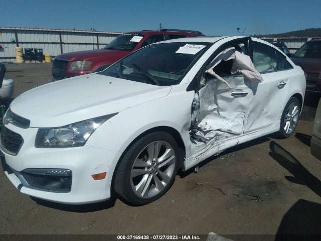 Chevrolet CRUZE LTZ 2015 1G1PG5SBXF7117342 Image 2